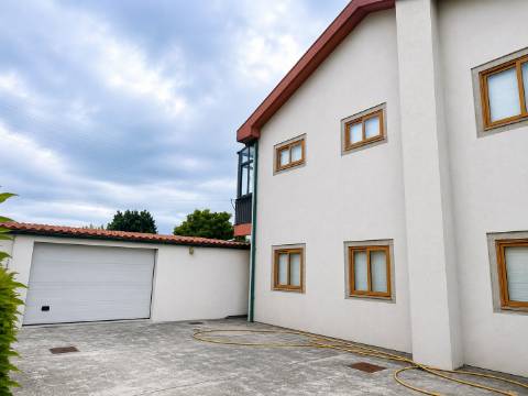 Moradia T4 em Beiriz na Póvoa de Varzim