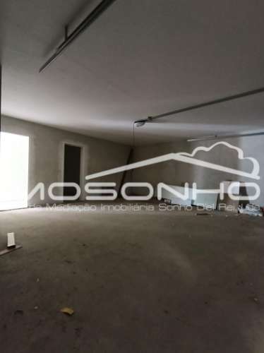 Moradia T3 de linhas modernas