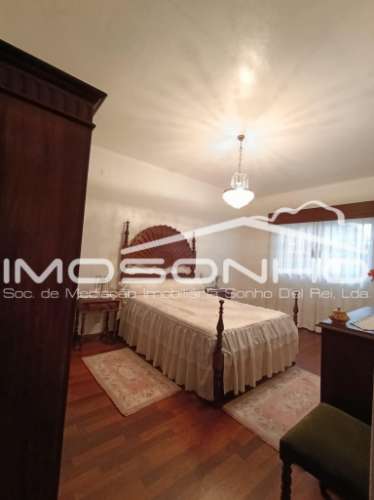 Apartamento T3 Totalmente Mobilado