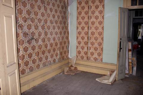 Prédio Porto Antas para reconstruir com 2 pisos e possibilidade para mais 4 andares