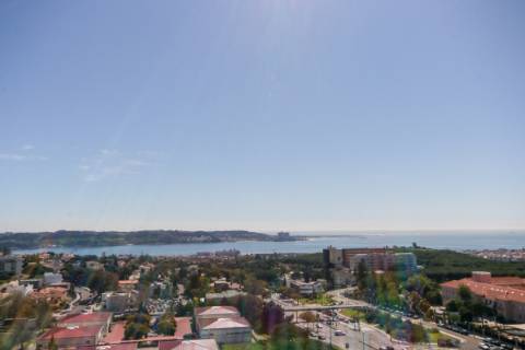 Apartamento T4 de Luxo para Arrendamento - Torres do Restelo, Lisboa