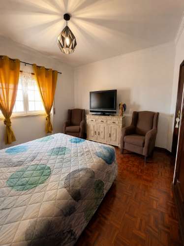 Excelente Apartamento T3 no Centro de Mafra com Parqueamento e Arrecadação