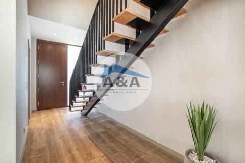 Townhouses, 3 Suites - Ocean & Golf