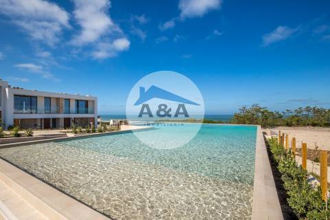 Apartamentos na Costa de Luxo com vistas deslumbrantes