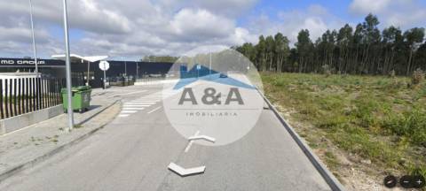 Oportunidade Única: Lote Industrial de Quase 3 Hectares em Zona em Forte Expansão