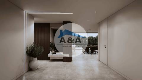 Elegância Térrea com Piscina e Vistas Panorâmicas - Alcobaça