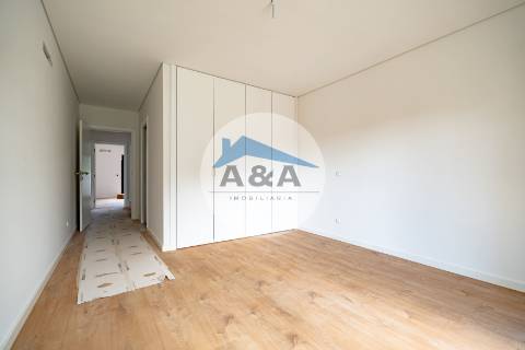 Moradia Contemporânea com Vista Mar em Buarcos – Figueira da Foz