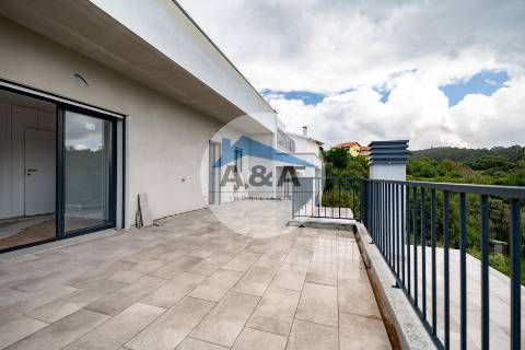 Moradia Contemporânea com Vista Mar em Buarcos – Figueira da Foz