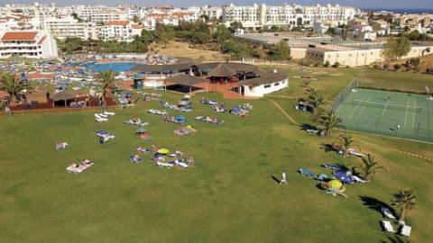 Bonito apartamento T1 mobilado e equipado - Aparthotel - Albufeira.
