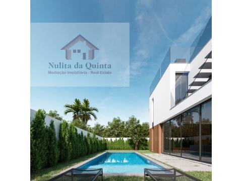 EXCELENTE MORADIA T3 COM PISCINA EM ALBUFEIRA