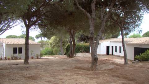 Casa térrea com piscina e vista maravilhosa sobre o mar