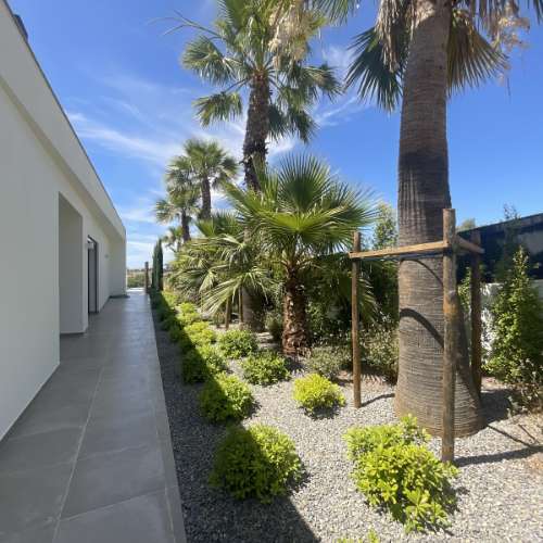 MAGNIFICA MORADIA T4 COM PISCINA E VISTA MAR