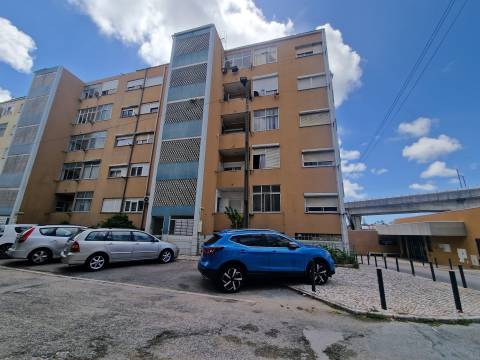 Apartamento T2 Venda em Corroios,Seixal