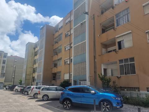 Apartamento T2 Venda em Corroios,Seixal