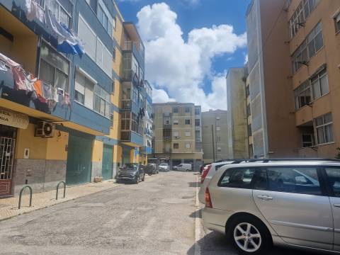 Apartamento T2 Venda em Corroios,Seixal