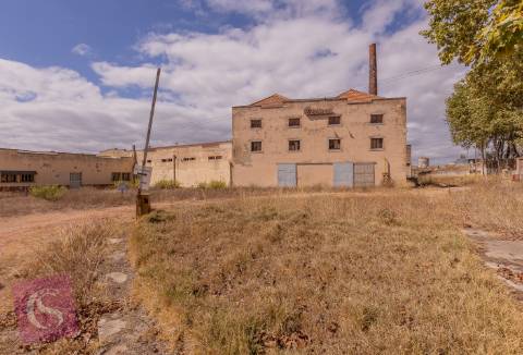 Terreno urbano para construção Habitacional e Serviços