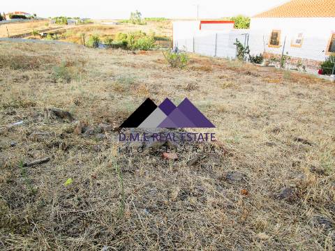 Casa Térrea T2 em Ruína com Terreno | Odeleite