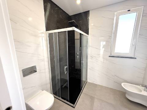 Moradia Moderna T6 em Castro Marim - Conforto, Espaço e Qualidade de Vida