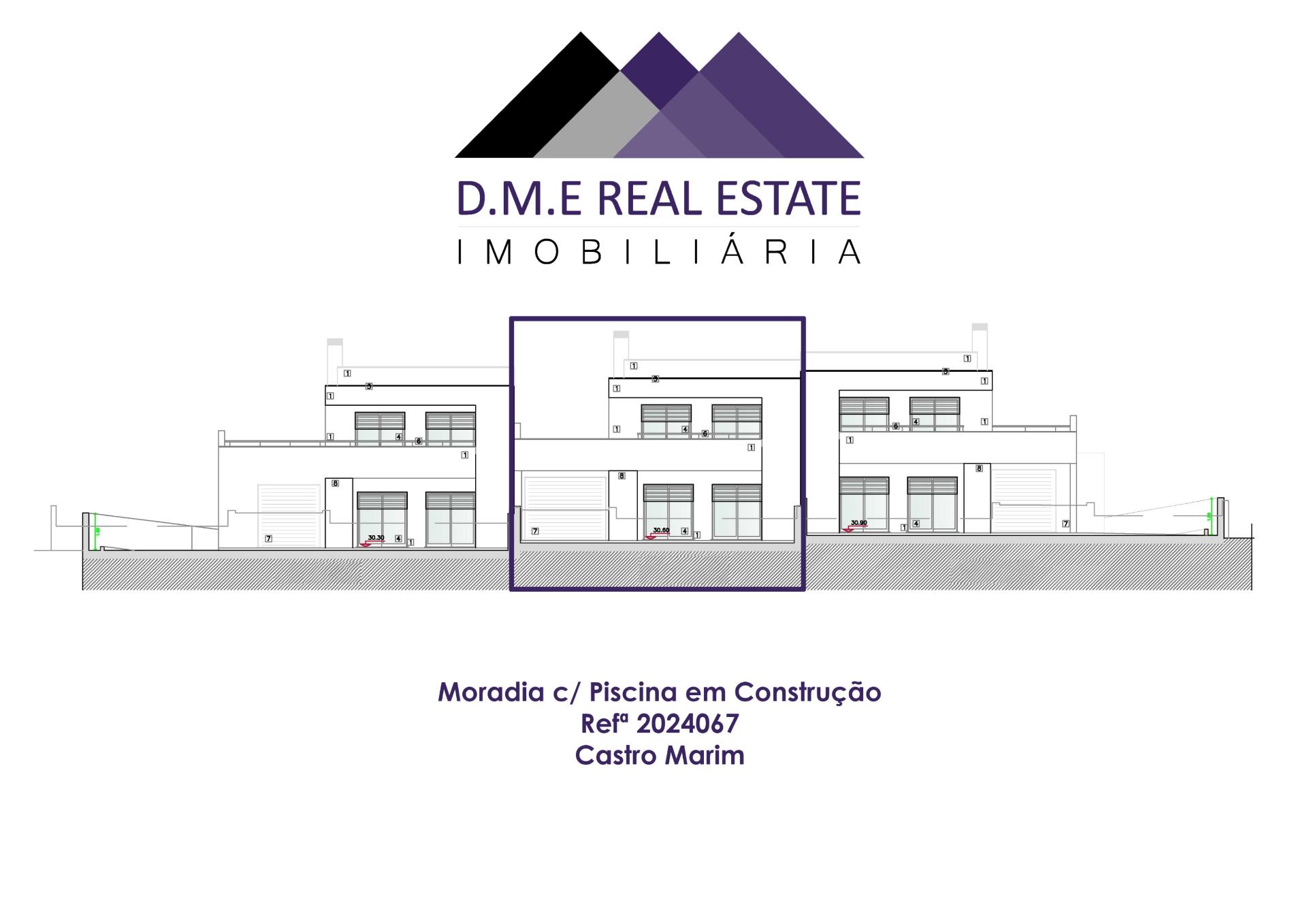 Moradia de Luxo em Construção