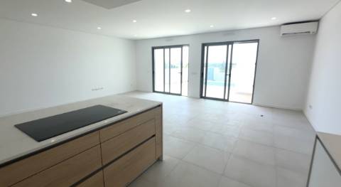 Moradia nova de Luxo T4 com Piscina em Castro Marim