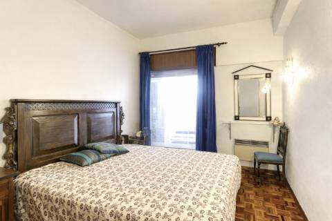Apartamento T2 no Centro de Monte Gordo