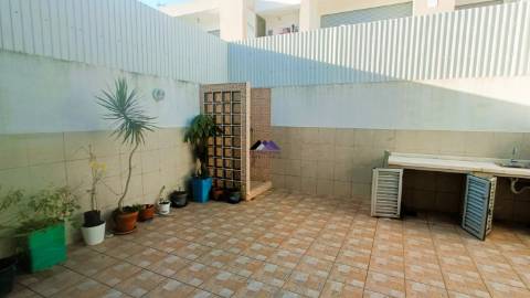 Moradia T4+1