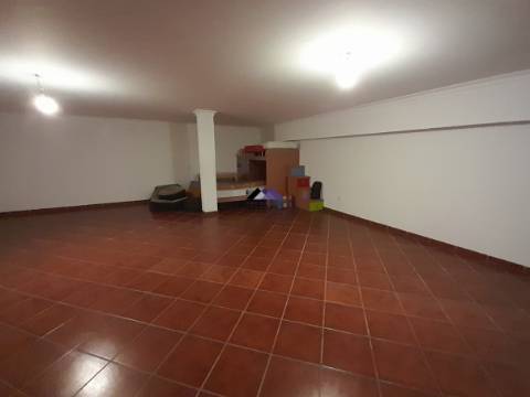 Moradia T4+1
