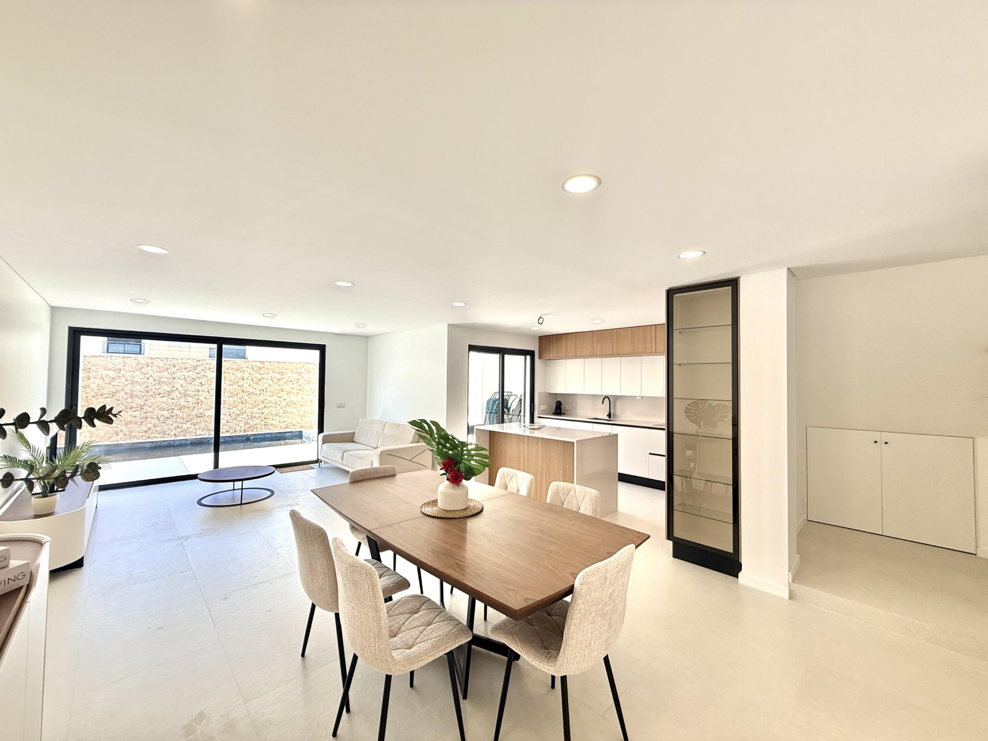 Moradia moderna T3, nova a estrear, situada na prestigiada U
<!DOCTYPE html>
<html lang=