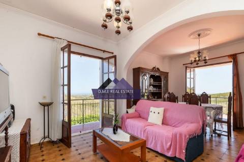 Moradia Independente com Espaço Comercial | Terreno Misto de 4.590 m² | A 12 Minutos de Tavira