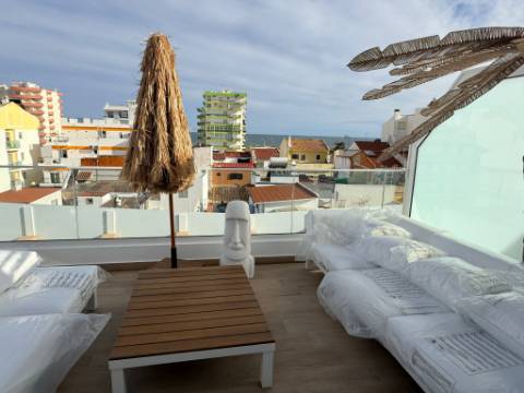 Apartamento Exclusivo T2 +2 (Quarto Interior) | 3 Casas de Banho | Vista Mar | 300 metros da praia de Monte Gordo