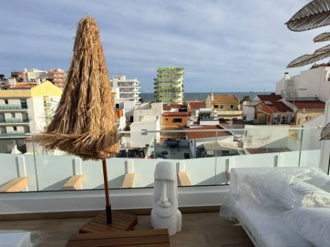 Apartamento Exclusivo T2 +2 (Quarto Interior) | 3 Casas de Banho | Vista Mar | 300 metros da praia de Monte Gordo