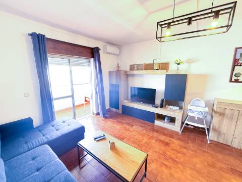 Apartamento T2 com Excelentes Áreas em Monte Gordo a 400 metros da praia