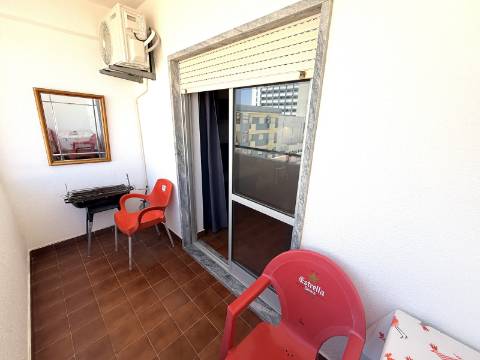 Apartamento T2 com Excelentes Áreas em Monte Gordo a 400 metros da praia