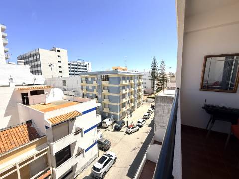 Apartamento T2 com Excelentes Áreas em Monte Gordo a 400 metros da praia