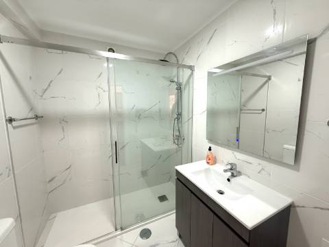 Apartamento T2 com Excelentes Áreas em Monte Gordo a 400 metros da praia