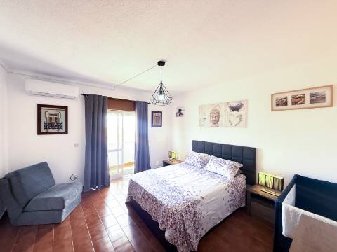 Apartamento T2 com Excelentes Áreas em Monte Gordo a 400 metros da praia