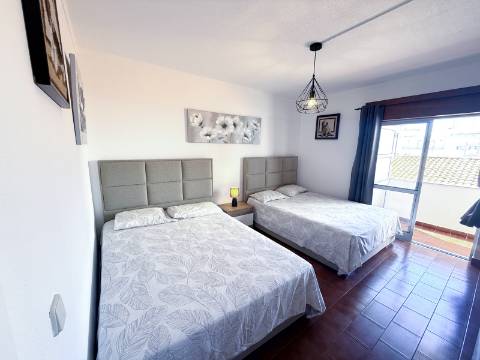 Apartamento T2 com Excelentes Áreas em Monte Gordo a 400 metros da praia