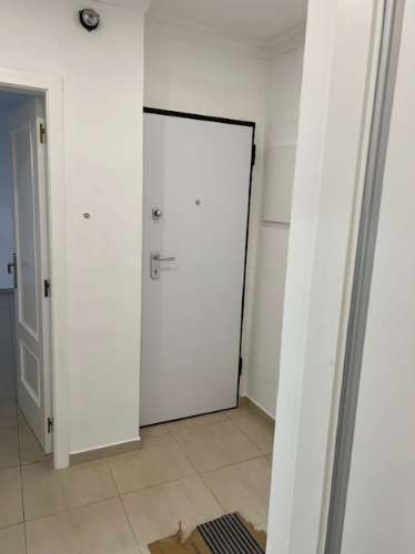 Apartamento T2 C/lograduro no Laranjeiro