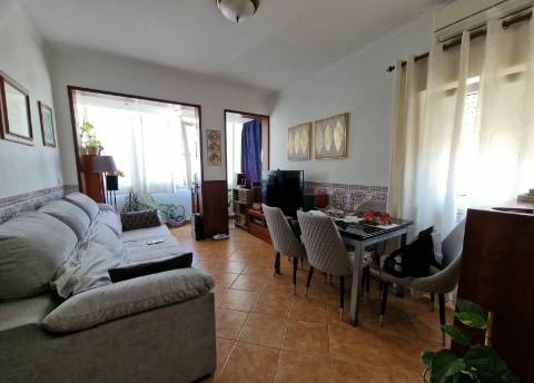 Apartamento T3 na Quinta de São João
