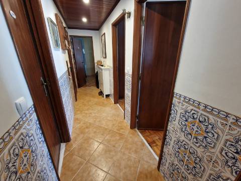 Apartamento T3 na Quinta de São João