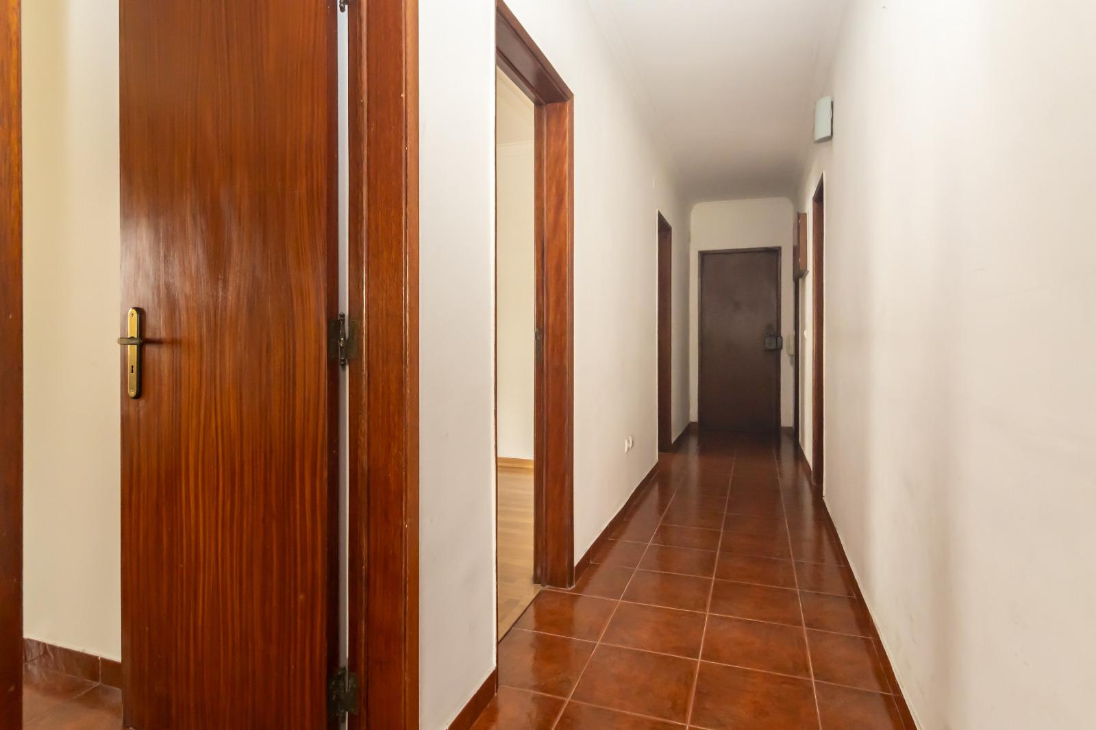 Apartamento T2 Torre da Marinha