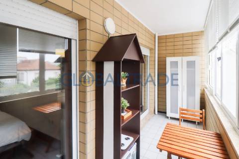 Apartamento T1 Mobilado & Equipado no Porto