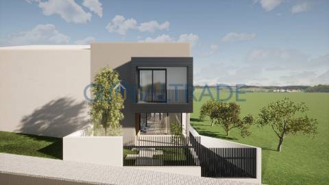 Moradia T3 Nova em Fânzeres