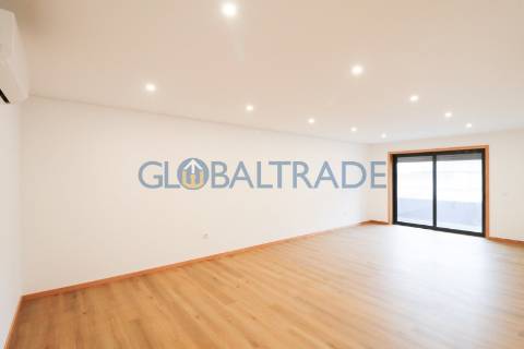 Apartamento T3 NOVO ao Centro de Rio Tinto