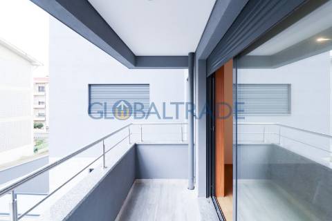 Apartamento T3 NOVO ao Centro de Rio Tinto