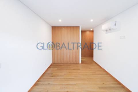 Apartamento T3 NOVO ao Centro de Rio Tinto