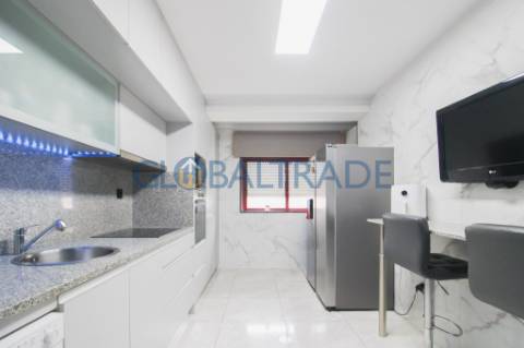 Apartamento T3 Renovado em Rio Tinto