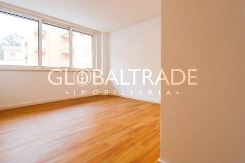 Apartamento T2 Renovado & Equipado em Alfena