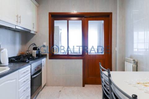 Apartamento T3 em Fânzeres