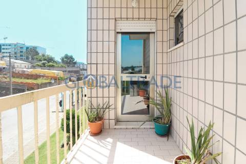 Apartamento T3 em Fânzeres